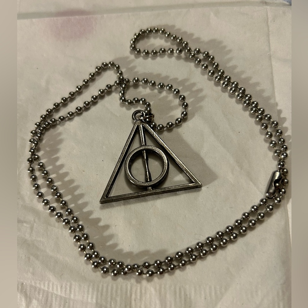 Silver tone Triangle Pendant Necklace for Kids